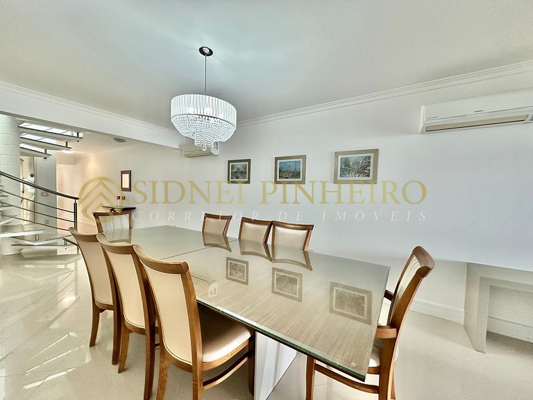 526 - Cobertura frente mar com 04 suítes na Praia de Bombas