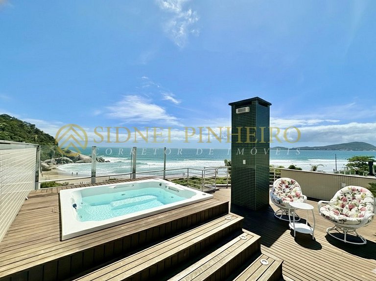 526 - Cobertura frente mar com 04 suítes na Praia de Bombas