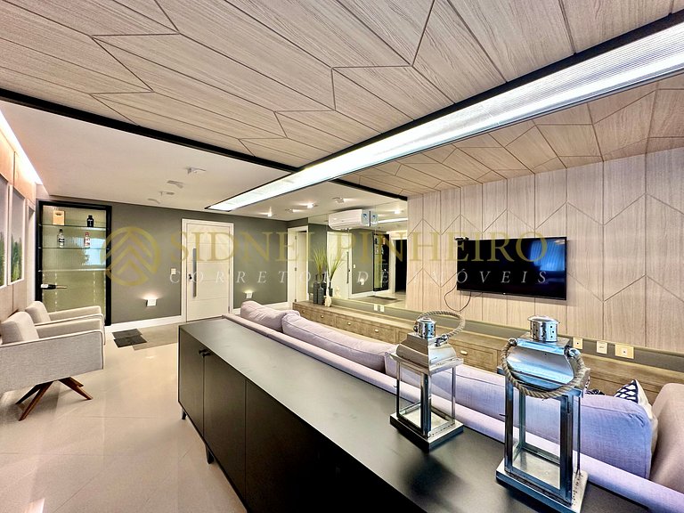 527 - Apartamento em Bombas frente mar 2 suítes