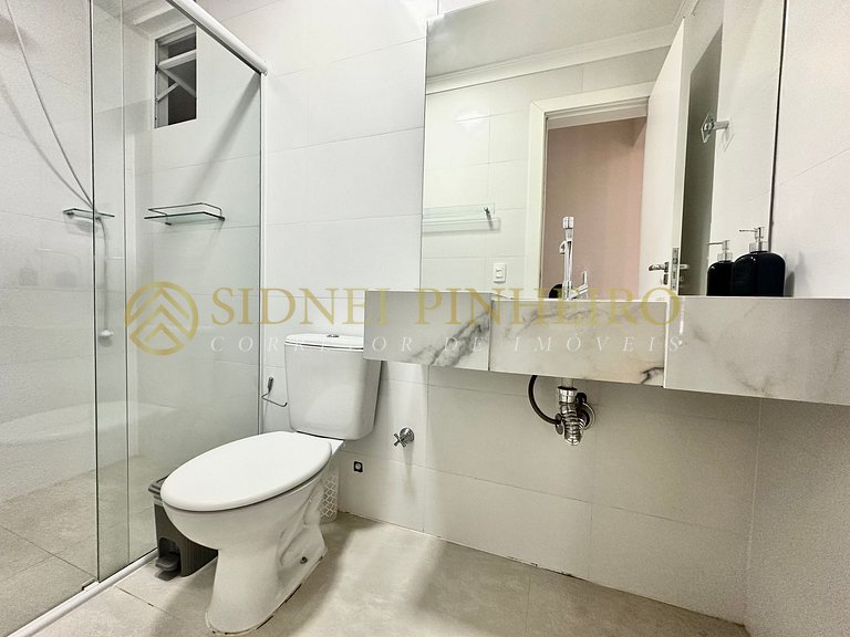 033 - Apartamento 02 dormitórios na Praia de Bombas