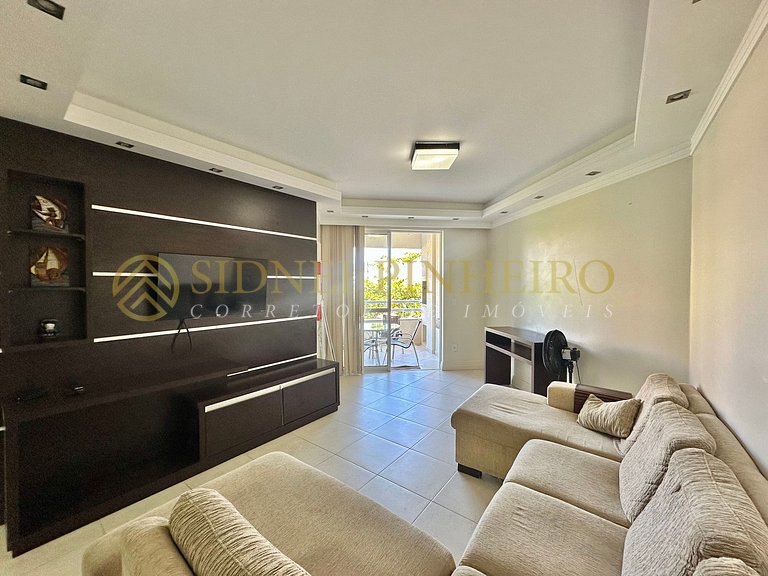 528 - Apartamento 03 dormitórios na Praia de Bombas