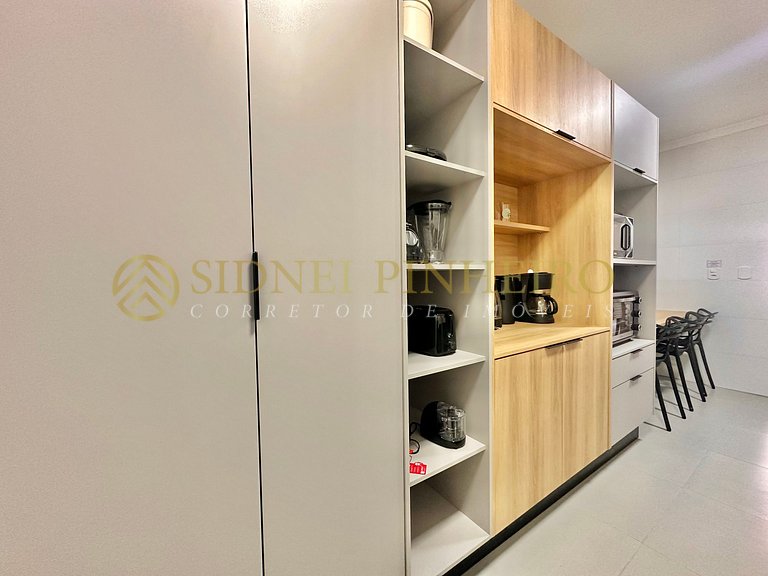 520 - Apartamento 2 dormitórios na Praia de Bombas