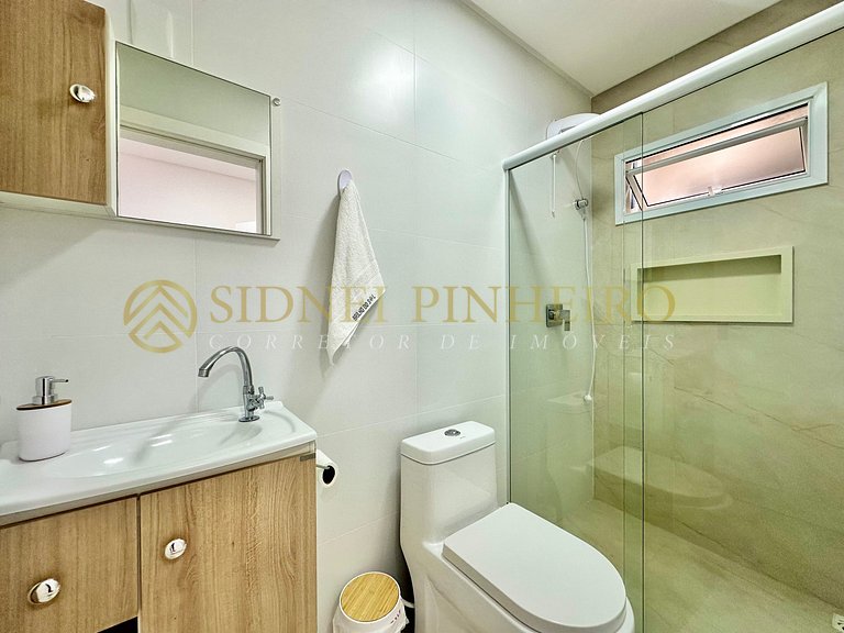 538 - Sobrado 02 dormitórios na Praia de Mariscal