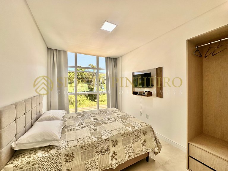 538 - Sobrado 02 dormitórios na Praia de Mariscal