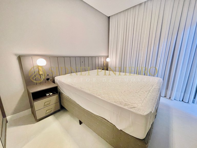 008 - Apartamento com piscina no Centro de Bombinhas