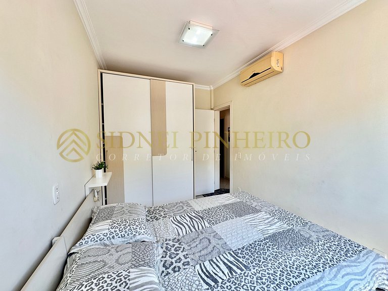 044 - Apartamento 03 dormitórios na Praia de Bombas