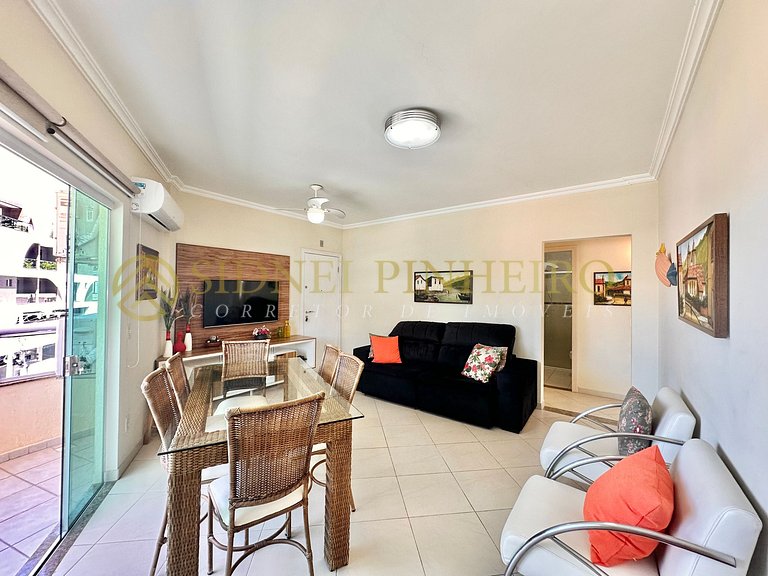 044 - Apartamento 03 dormitórios na Praia de Bombas