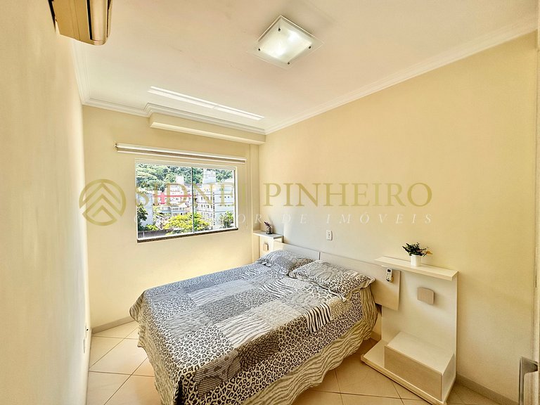 043 - Apartamento 03 dormitórios na Praia de Bombas