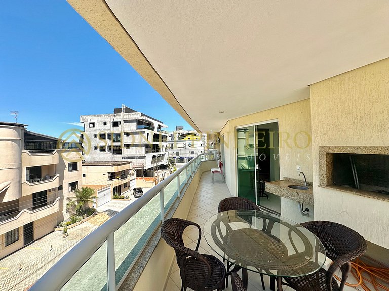 043 - Apartamento 03 dormitórios na Praia de Bombas