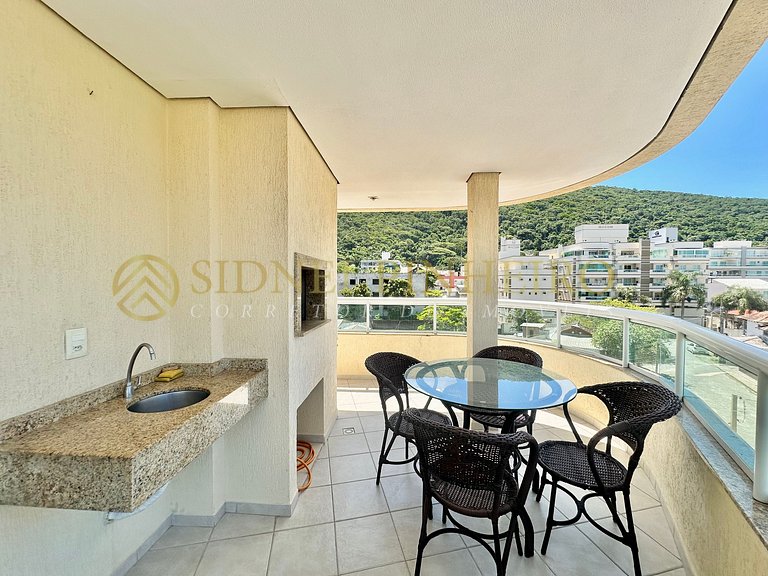 044 - Apartamento 03 dormitórios na Praia de Bombas