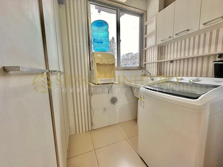 035 - Apartamento 03 dormitórios na Praia de Bombas