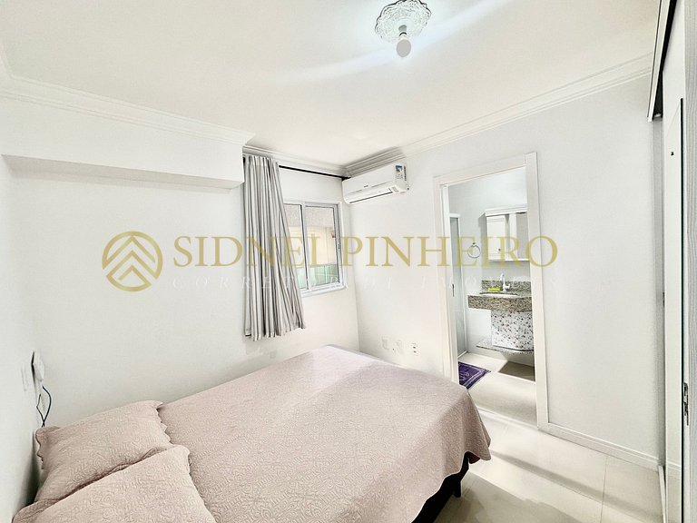 551 - Cobertura 2 dormitórios na praia de Bombas