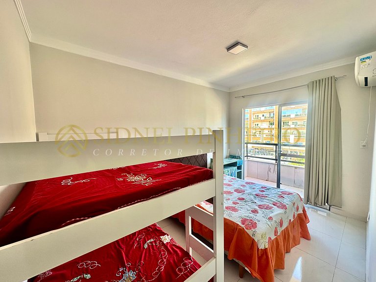 544 - Apartamento 02 dormitórios na Praia de Bombas