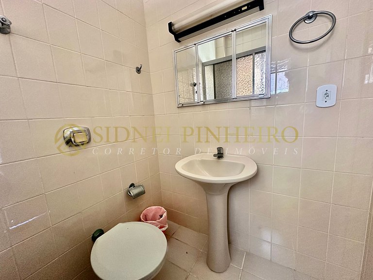 544 - Apartamento 02 dormitórios na Praia de Bombas