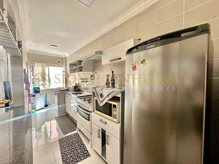 544 - Apartamento 02 dormitórios na Praia de Bombas