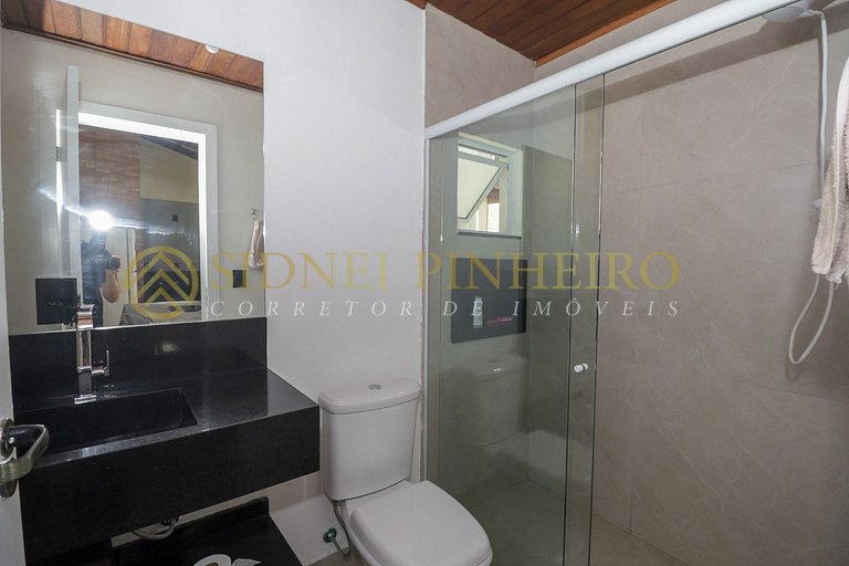 554 - Casa com Piscina em Mariscal