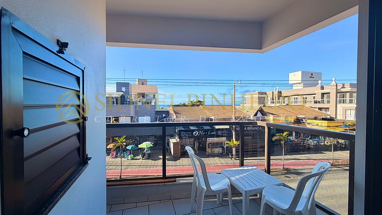562 - Apartamento 02 dormitórios na Praia de Bombas