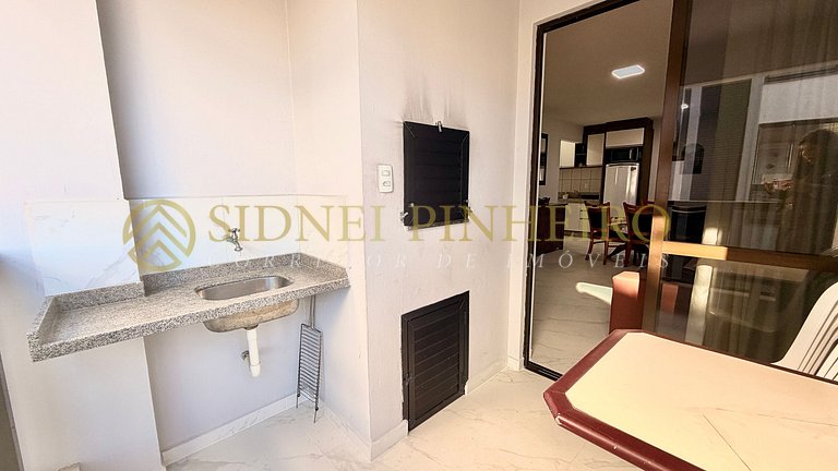 563 - Apartamento 02 dormitórios na Praia de Bombas