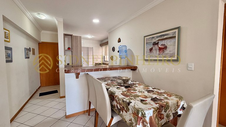 565 - Apartamento 02 dormitórios na Praia de Bombas