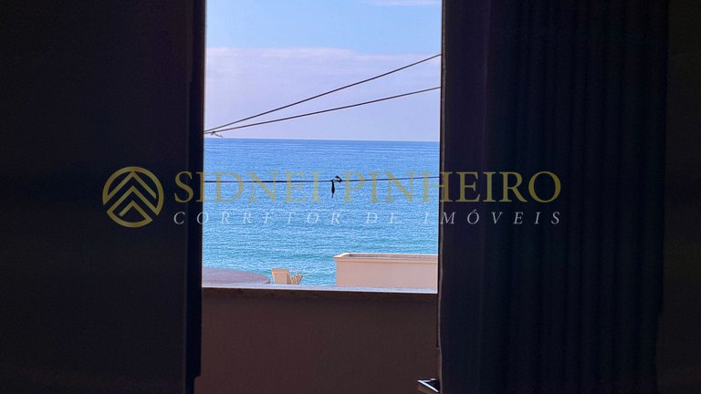 565 - Apartamento 02 dormitórios na Praia de Bombas