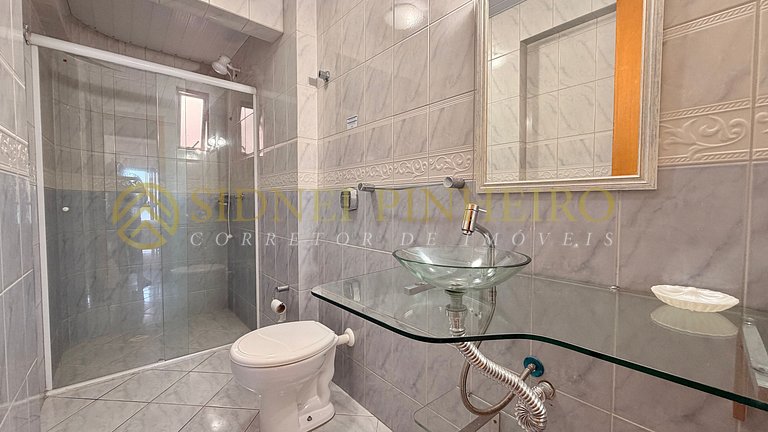 565 - Apartamento 02 dormitórios na Praia de Bombas