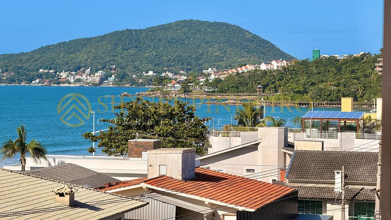 565 - Apartamento 02 dormitórios na Praia de Bombas