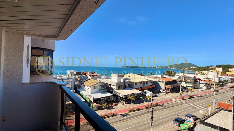 566 - Apartamento 02 dormitórios na Praia de Bombas