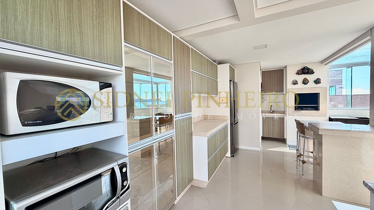 567 - Apartamento frente mar na Praia de Bombas