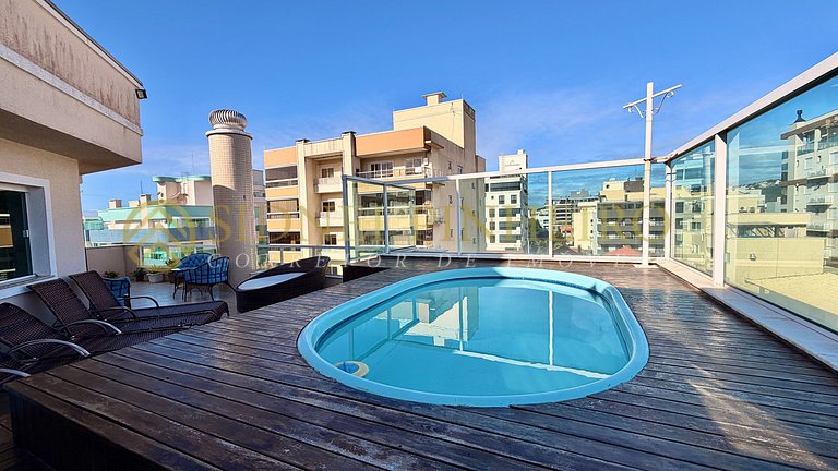 544 - Cobertura 03 suítes com piscina privativa na Praia de