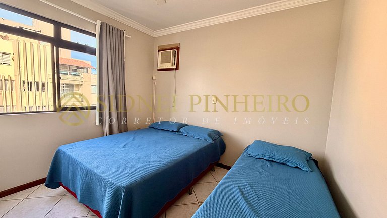 017 - Apartamento 03 dormitórios na Praia de Bombas