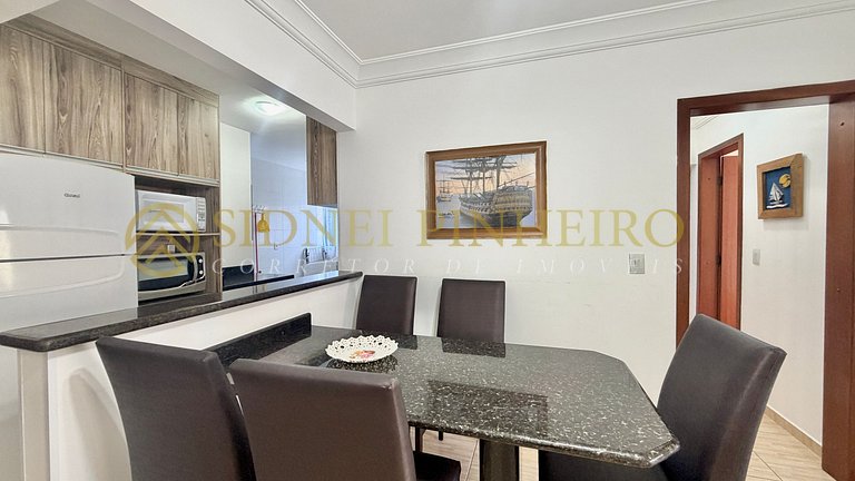 044 - Apartamento 3 dormitórios na Praia de Bombas
