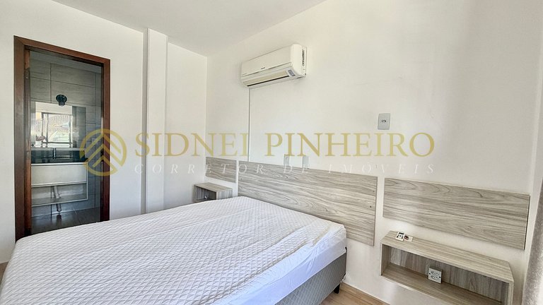 044 - Apartamento 3 dormitórios na Praia de Bombas