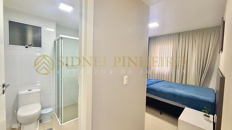 577 - Apartamento 02 dormitórios na Praia de Bombas