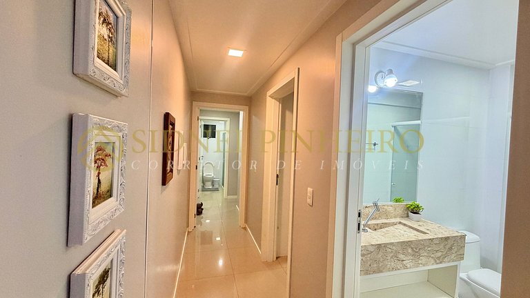 577 - Apartamento 02 dormitórios na Praia de Bombas