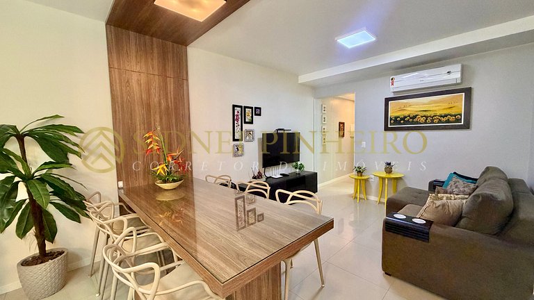 577 - Apartamento 02 dormitórios na Praia de Bombas