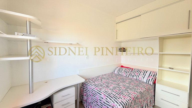 521 - Apartamento 3 dormitórios em Canto Grande