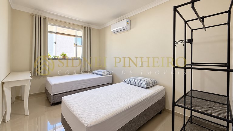 060 - Apartamento 02 dormitórios na Praia de Bombas
