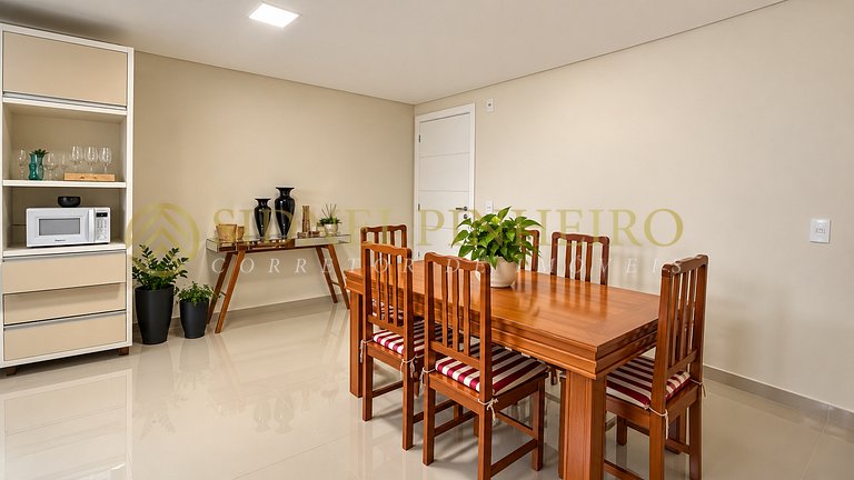 060 - Apartamento 02 dormitórios na Praia de Bombas