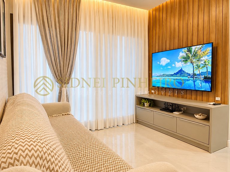 008 - Apartamento com piscina no Centro de Bombinhas